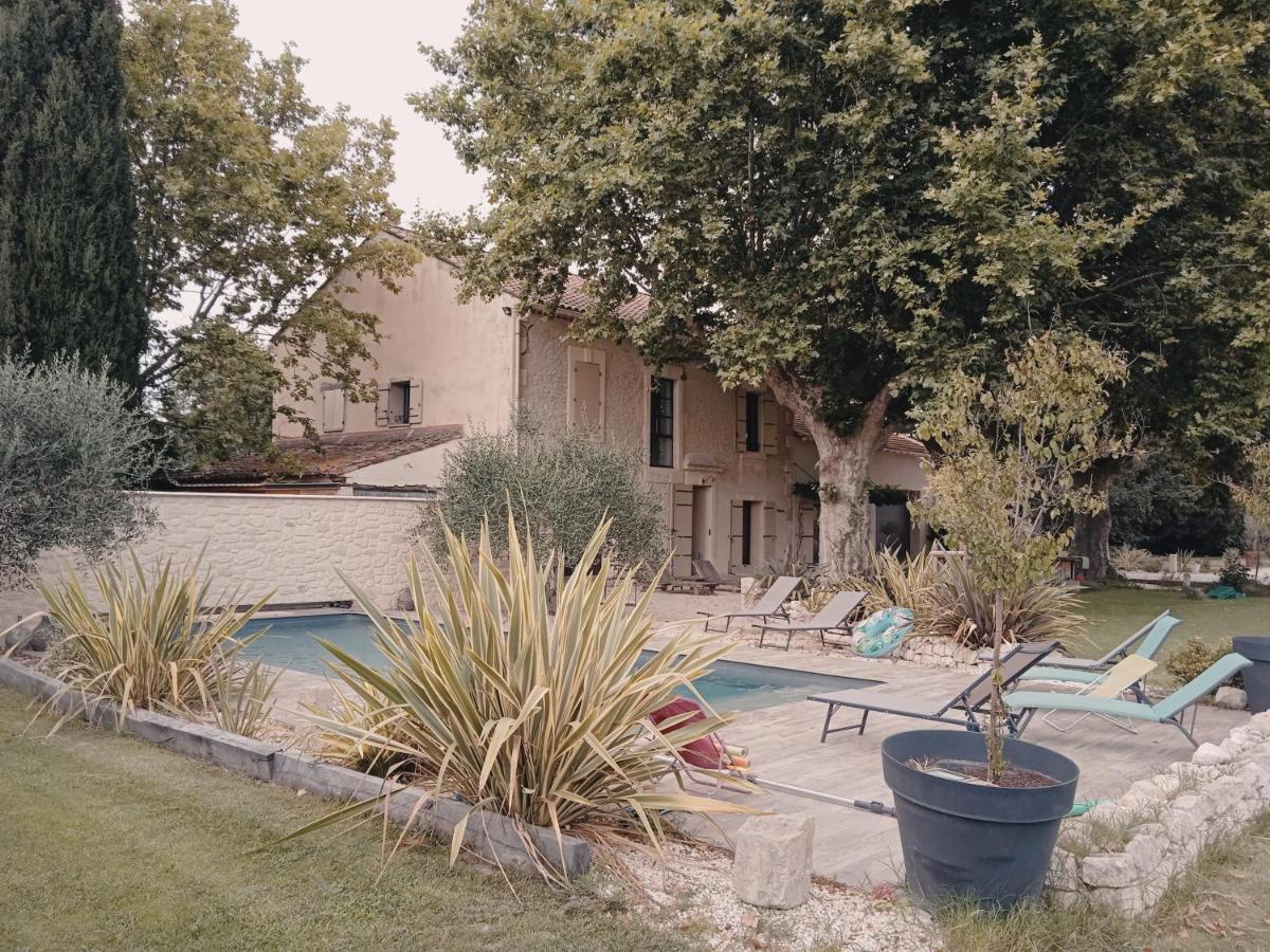 Gite Du Mas De La Finiere ,Avec Spa Interieur Chateaurenard Exterior photo